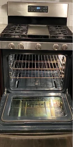 Oven, after the clean